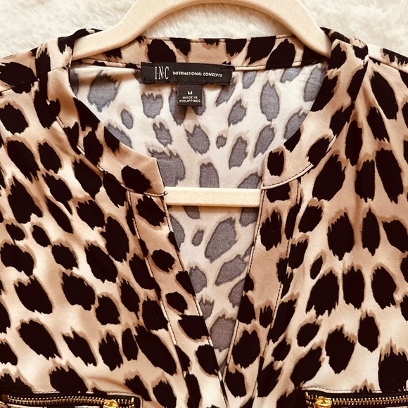 NWOT ~ INC International Concepts  Leopard Print Women's Top - Picture 2 of 5